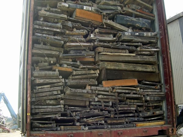 Mixed Unsweated Auto Radiators Scrap 02 Mixed Unsweated Auto Radiators Scrap